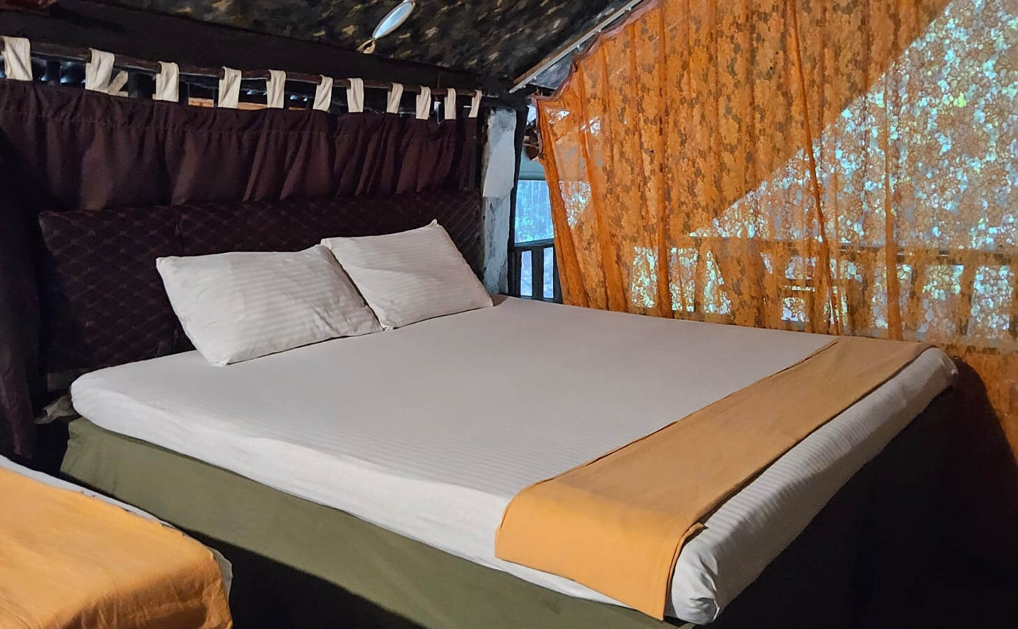 River Edge Cabana — photo 2 of 3